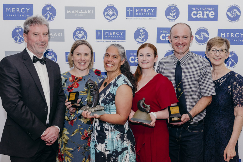 2020 Quality Award Supreme Award Winners 'Nothing about me without me'. L-R: Richard Whitney, Amy Porter, Pam Prasad, Amanda O'Connor, Matt McDonald, Judith Vercoe.